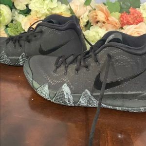 Nike shoes size 9 black